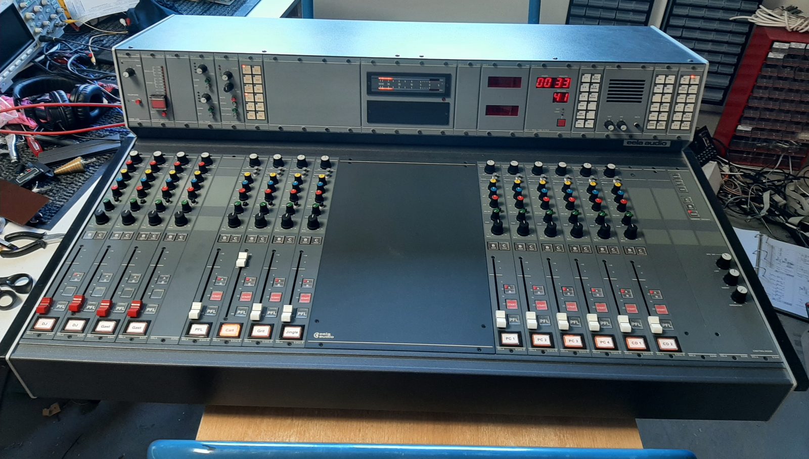 Eela S120 mengpaneel Eela S340 broadcast radio studio mengpaneel