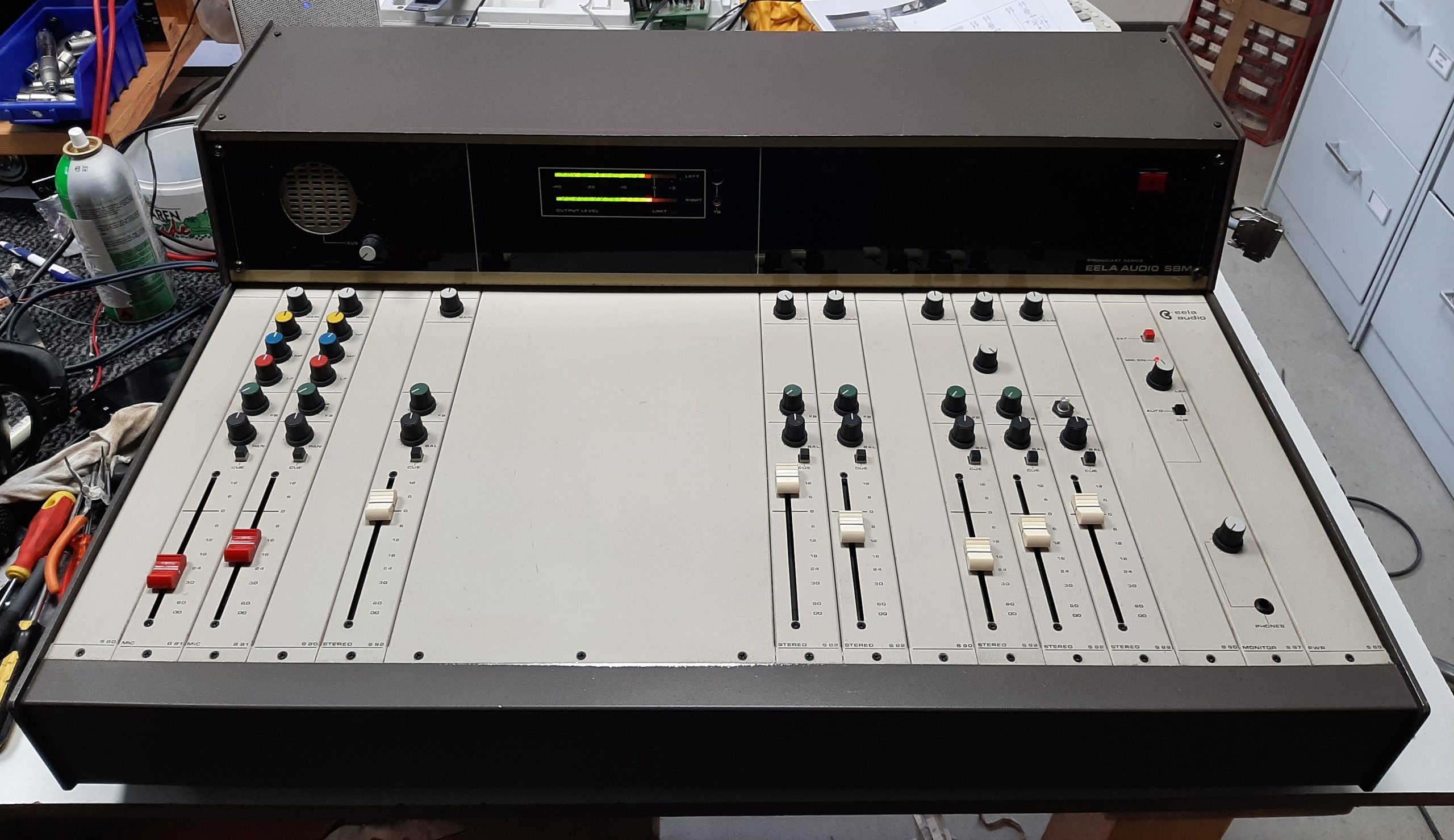 Mixer Portable EELA Audio Reportomix S50 – Vintage Reportage Analogique